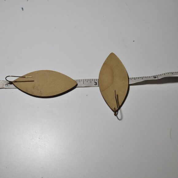 Pink And Blue Flower Cork With Gold Dangling Earrings - Picture 11 of 11